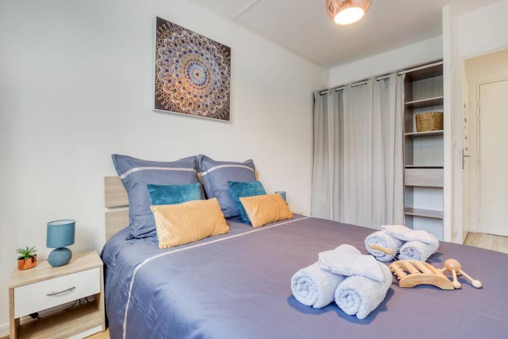 דירות Courcouronnes L'Elysee - Easy Check-In - Arrivee Autonome - Place Parking Privative - T2 Surequipe - Wifi - Netflix מראה חיצוני תמונה